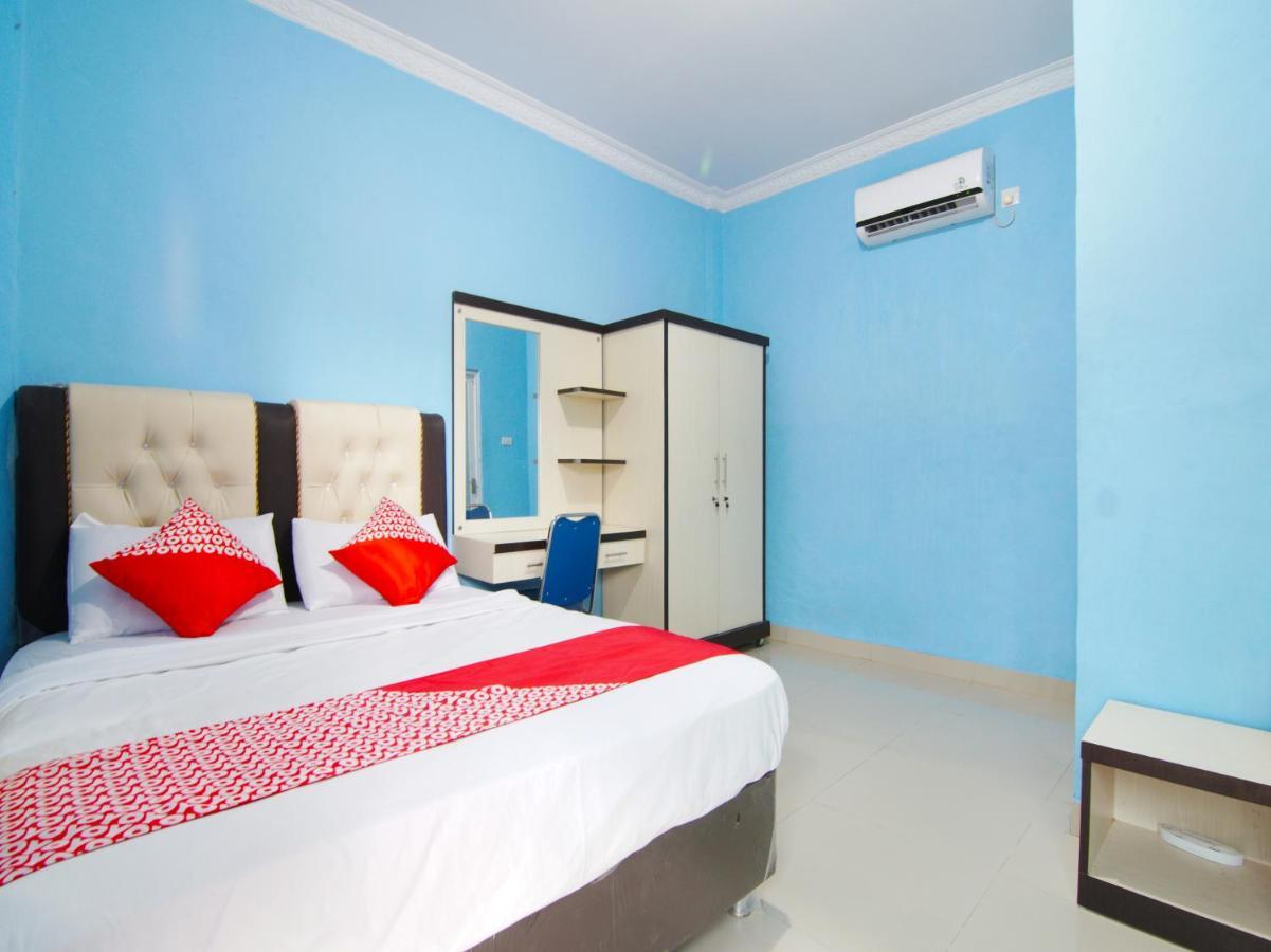 Oyo 90752 Ridho Guest House Syariah Dumai Luaran gambar