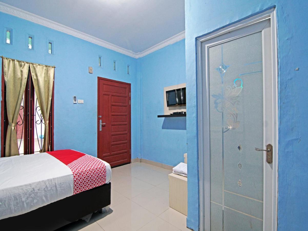 Oyo 90752 Ridho Guest House Syariah Dumai Luaran gambar