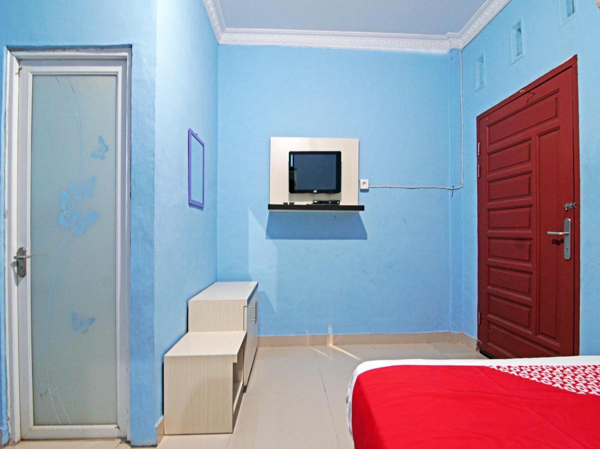 Oyo 90752 Ridho Guest House Syariah Dumai Luaran gambar