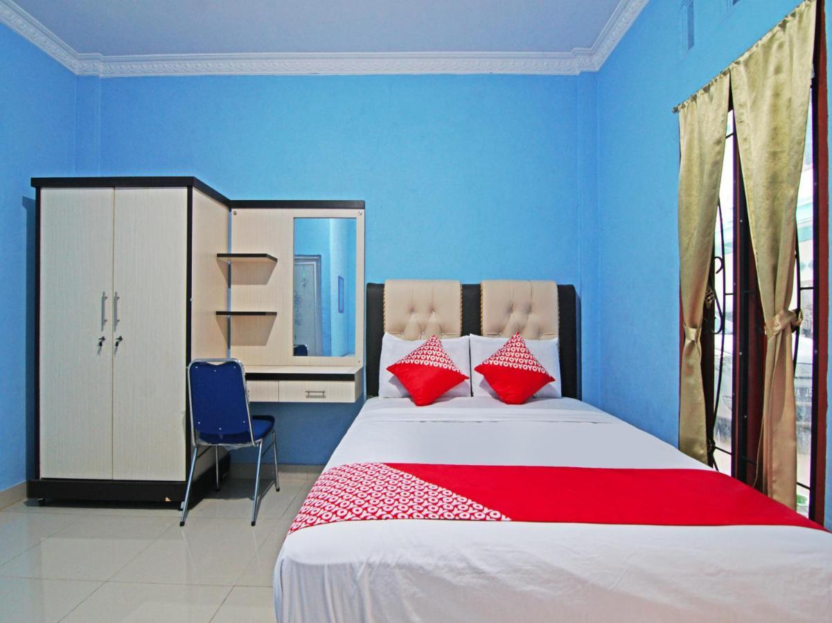 Oyo 90752 Ridho Guest House Syariah Dumai Luaran gambar